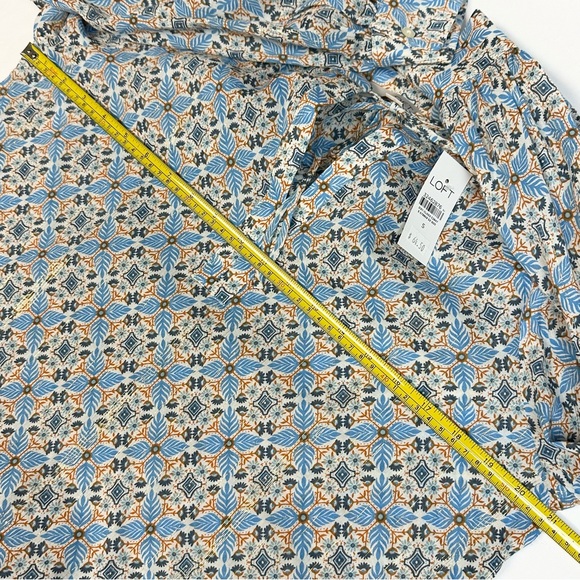 NWT LOFT Shimmer Medallion Tie Neck Blouse Small - Picture 6 of 11